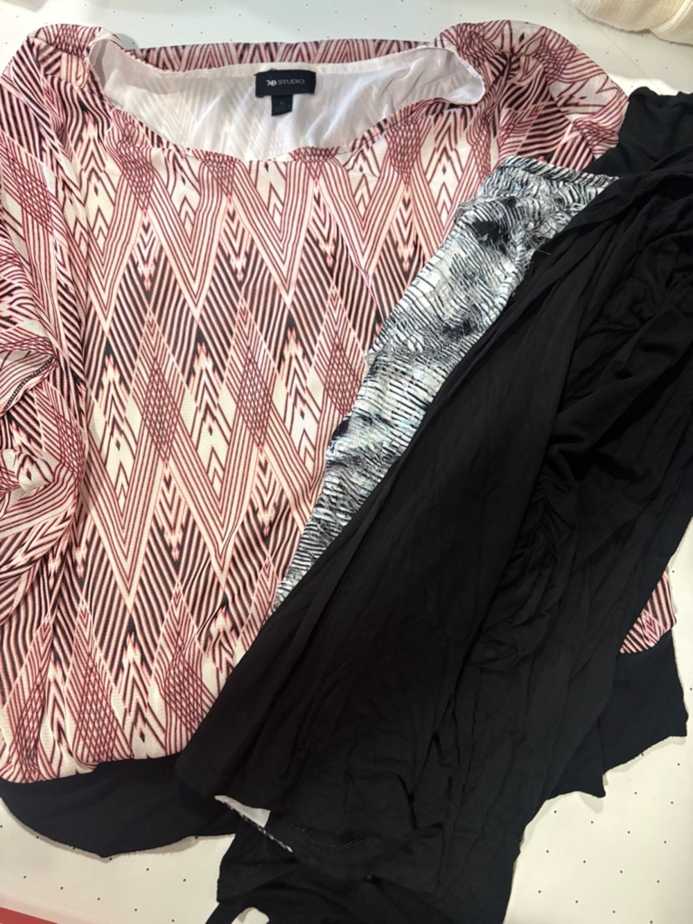 AB Studio Pink and White Geometric Print Blouse/layered black and white blouse